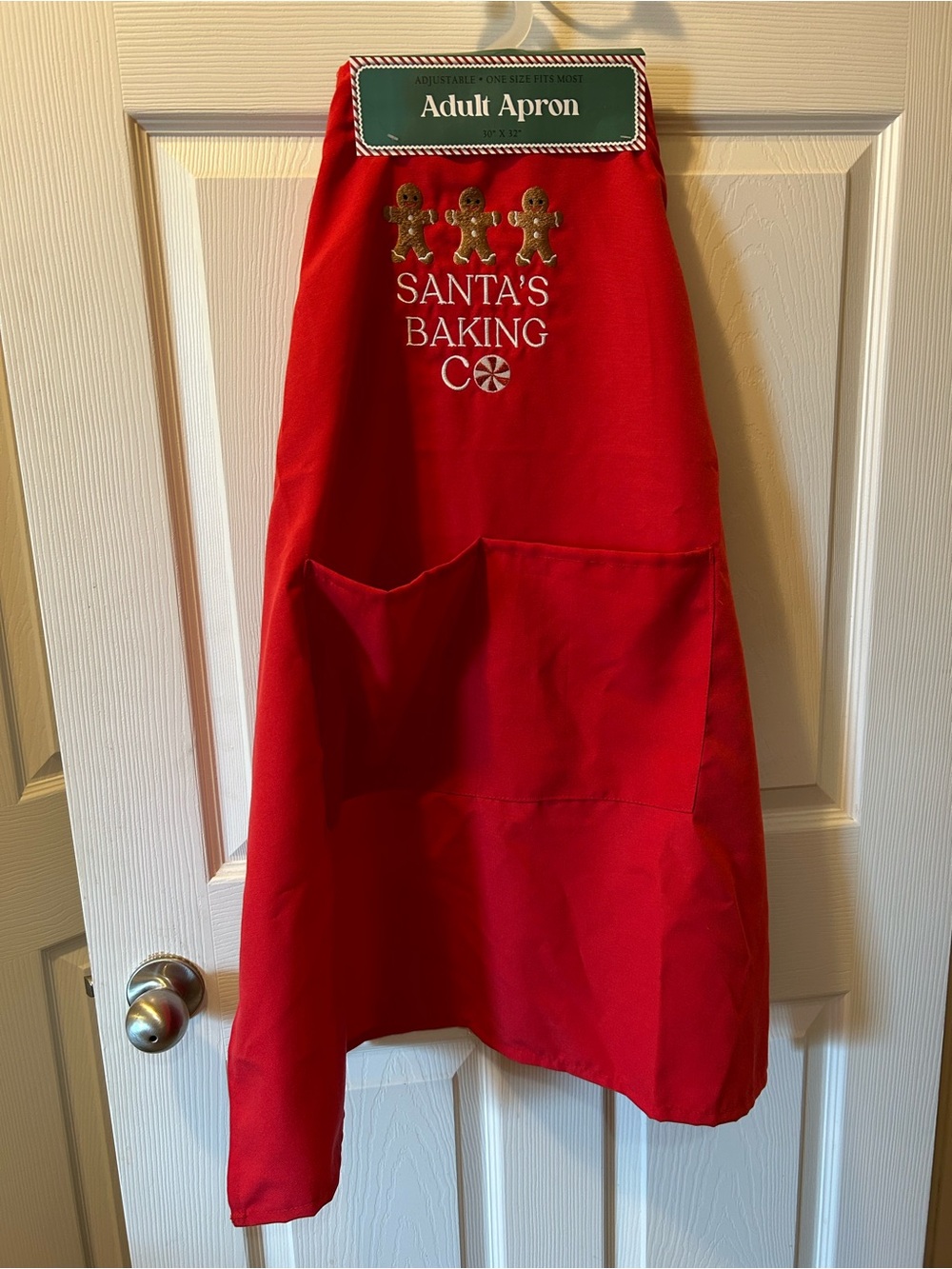 Santa's Baking Co Red Holiday Apron NWT